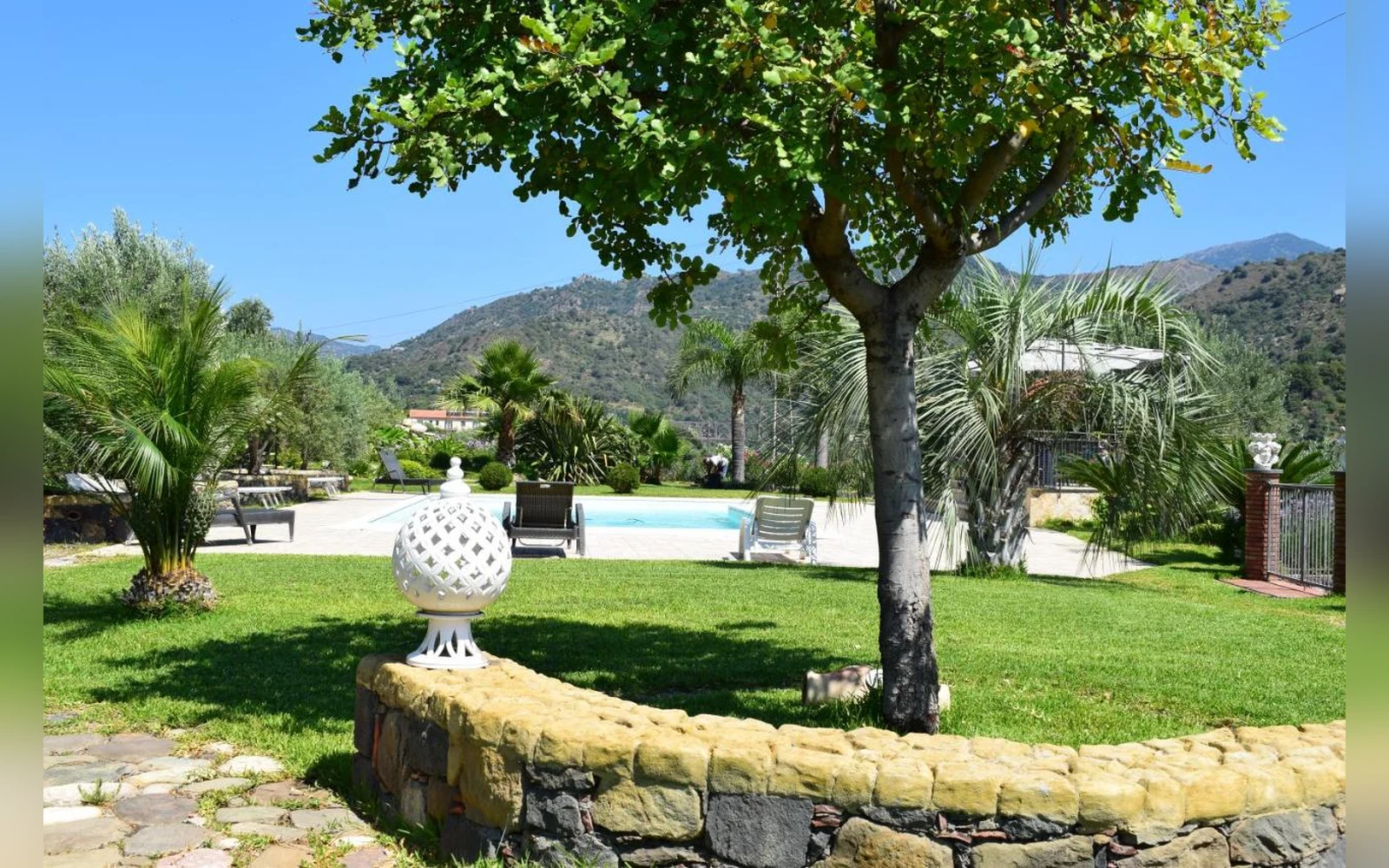 Villa Ibiscus Taormina, Mitogio (castiglione di sicilia) (Sicilia) (foto 45)