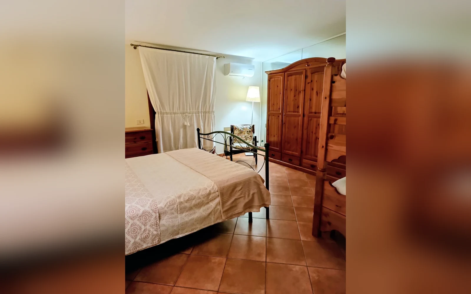 La Casa di Claudia, Sant'Agata li Battiati (Catania, Sicilia) (foto 11)