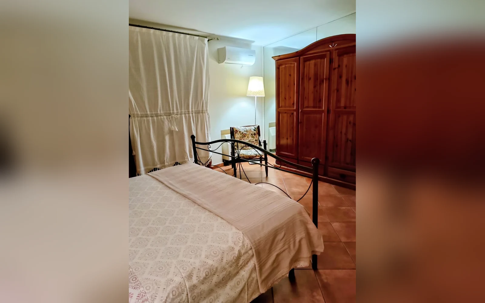 La Casa di Claudia, Sant'Agata li Battiati (Catania, Sicilia) (foto 26)